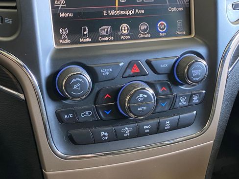 Used 2015 Jeep Grand Cherokee Overland w/ Advanced Technology Group image 29