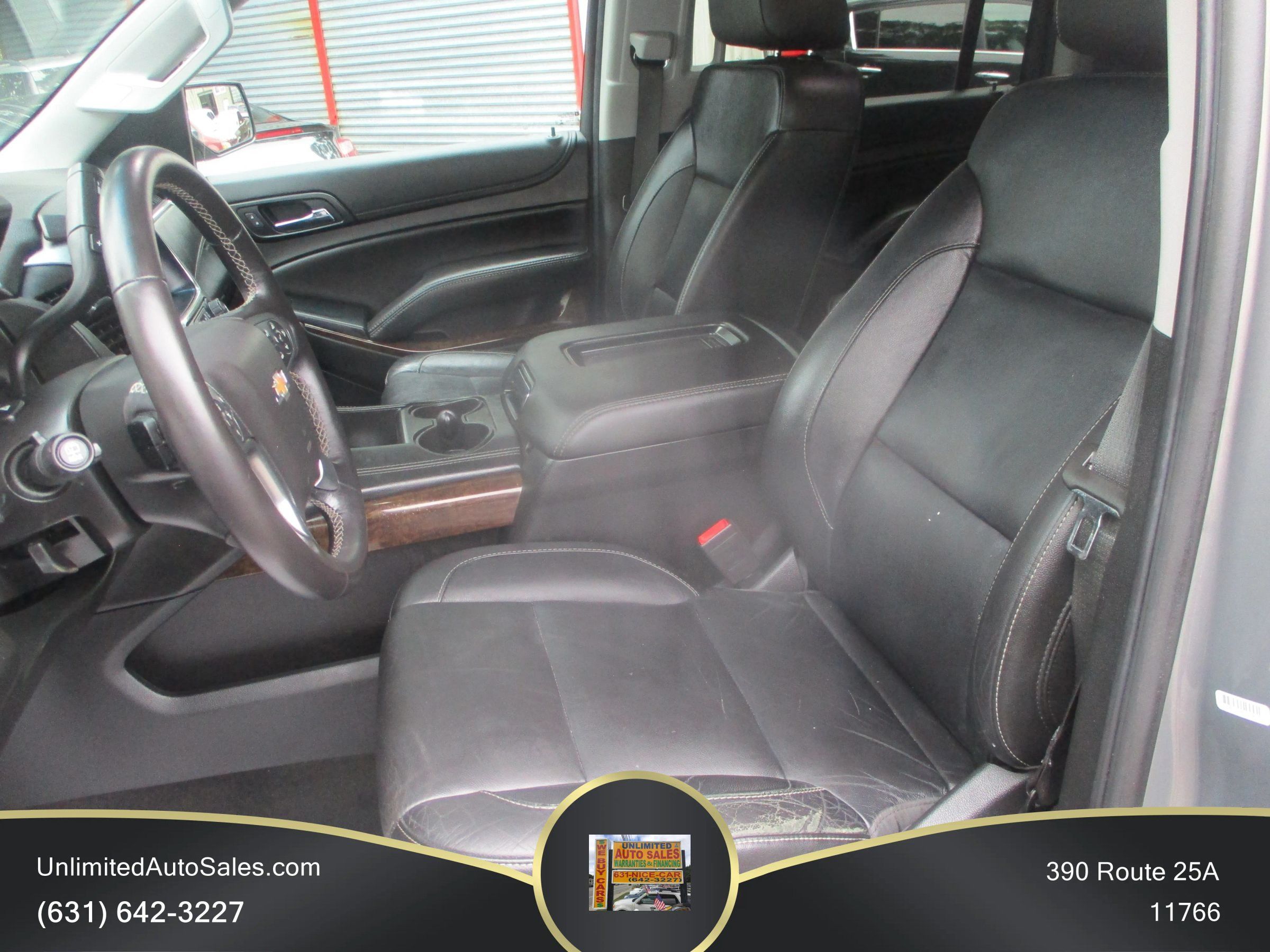Used 2018 Chevrolet Suburban LT AWD/4WD image 5