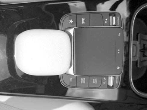 Used 2021 Mercedes-Benz A 220 A 220 image 25