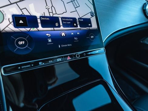 Used 2023 Mercedes-Benz EQE 350+ Sedan image 15