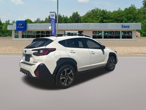 Used 2024 Subaru Crosstrek 2.0i Premium AWD/4WD image 5
