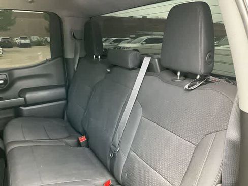 Used 2022 Chevrolet Silverado 1500 Custom Trail Boss AWD/4WD image 17