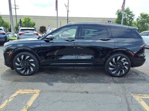 Used 2025 Lincoln Nautilus Reserve w/ Jet Appearance Package AWD/4WD image 4