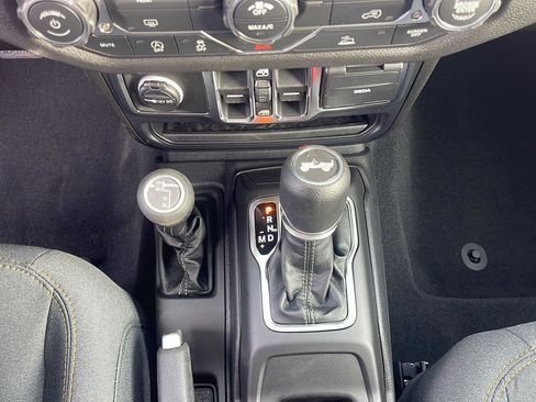 New 2026 Jeep Wrangler Sport AWD/4WD image 19