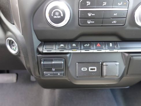 Used 2023 GMC Sierra 1500 Pro w/ Graphite Edition AWD/4WD image 48