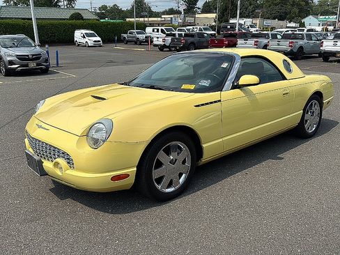 Used 2002 Ford Thunderbird RWD image 12