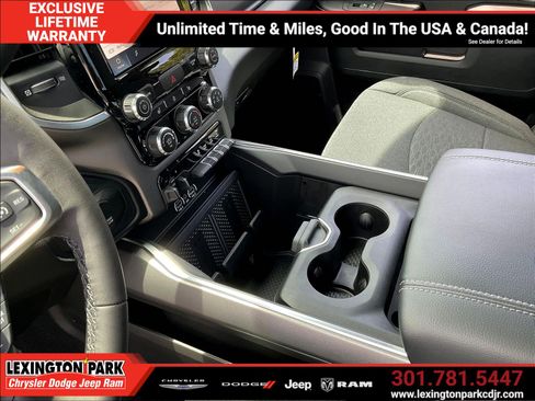New 2026 RAM 2500 Big Horn AWD/4WD image 8