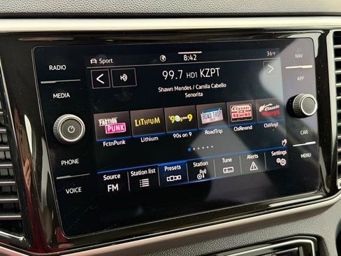 Used 2023 Volkswagen Atlas SEL Premium image 36