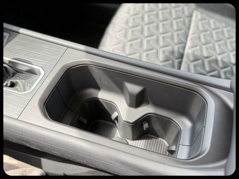 New 2026 Nissan Kicks SV image 31