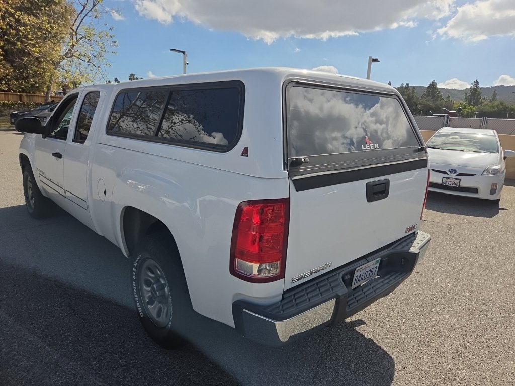Used 2009 GMC Sierra 1500 SL RWD image 3