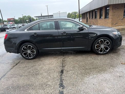 Used 2013 Ford Taurus SHO AWD/4WD image 9