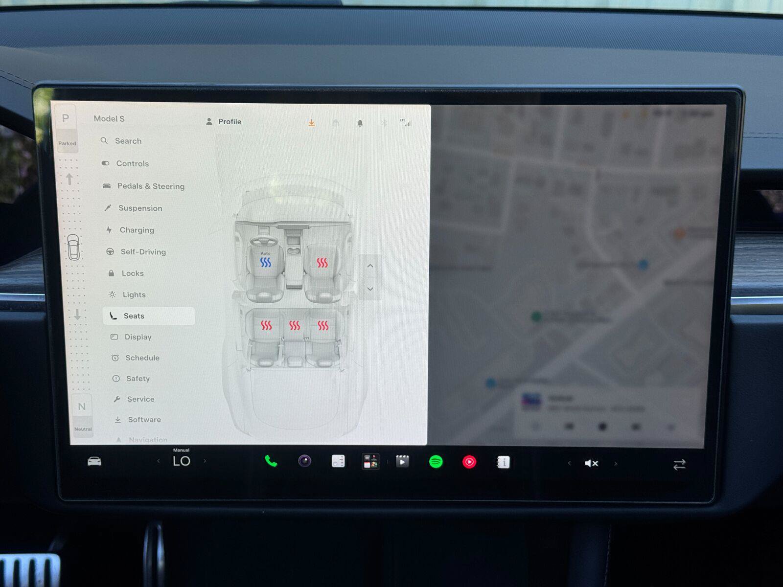 Used 2022 Tesla Model S AWD/4WD image 29