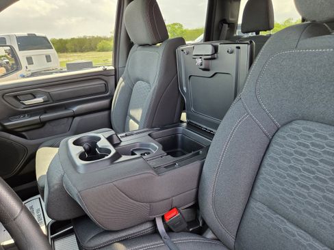 New 2026 RAM 1500 Express RWD image 28