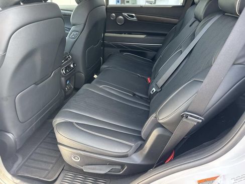 Used 2023 Genesis GV80 3.5T Advanced + w/ Convenience Package AWD/4WD image 15
