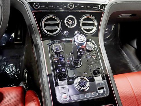 Used 2020 Bentley Continental GT AWD/4WD image 27