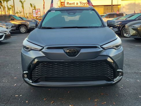 Used 2024 Toyota Corolla Cross SE image 4