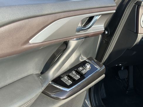 Used 2017 MAZDA CX-9 Grand Touring image 23