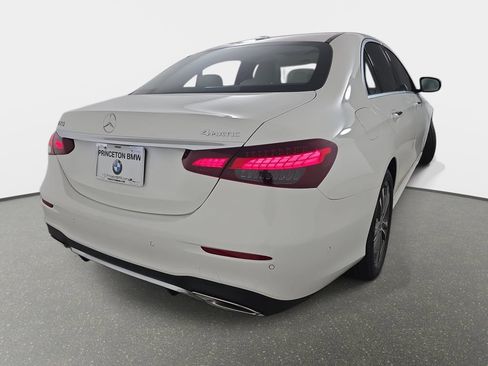 Used 2021 Mercedes-Benz E 350 4MATIC Sedan image 39