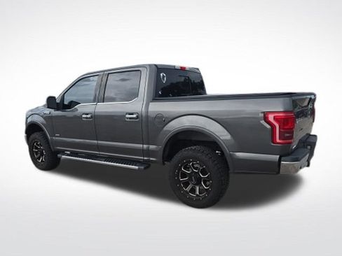 Used 2016 Ford F150 Lariat RWD image 5