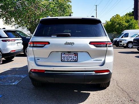 Used 2023 Jeep Grand Cherokee L Laredo RWD image 9