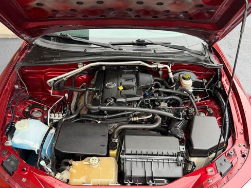 Used 2006 MAZDA MX-5 Miata Touring RWD image 31