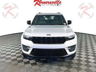 New 2025 Jeep Grand Cherokee Altitude video 2