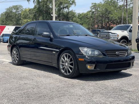 Used 2004 Lexus IS 300 RWD image 10
