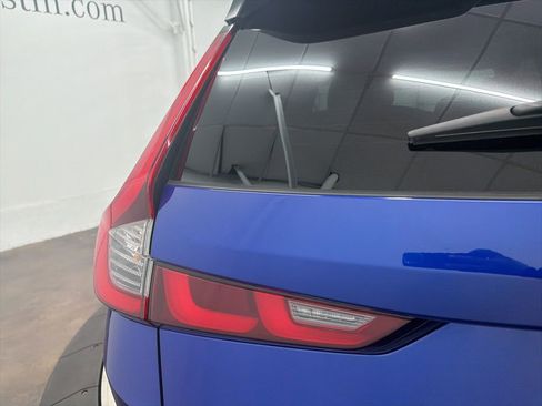 Used 2025 Honda CR-V EX-L image 11