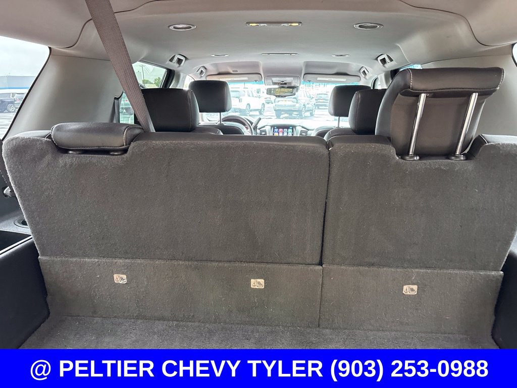 Used 2020 Chevrolet Suburban Premier w/ RST Edition AWD/4WD image 26