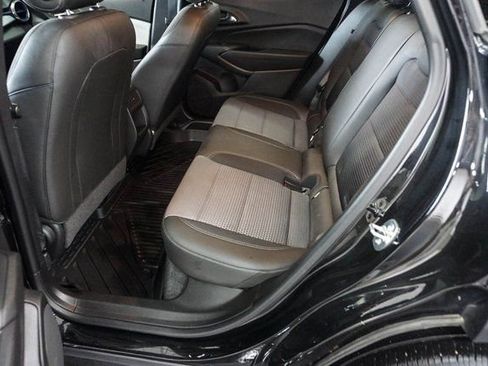 Used 2024 Chevrolet Trax LT w/ Driver Confidence Package image 13