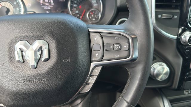 Used 2025 RAM 1500 Laramie AWD/4WD image 23