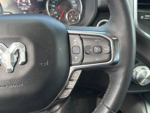 Used 2025 RAM 1500 Laramie AWD/4WD image 23