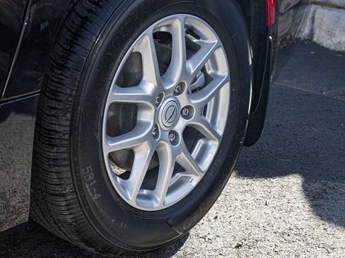 New 2026 Chrysler Voyager LX image 8