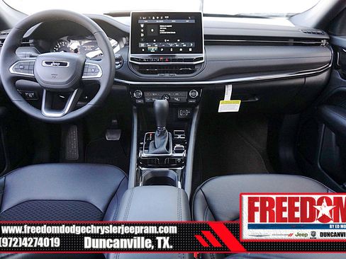 New 2026 Jeep Compass Latitude AWD/4WD image 11