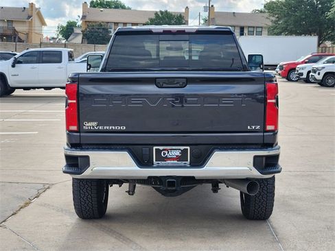 Used 2024 Chevrolet Silverado 2500 LTZ w/ LTZ Texas Edition AWD/4WD image 15