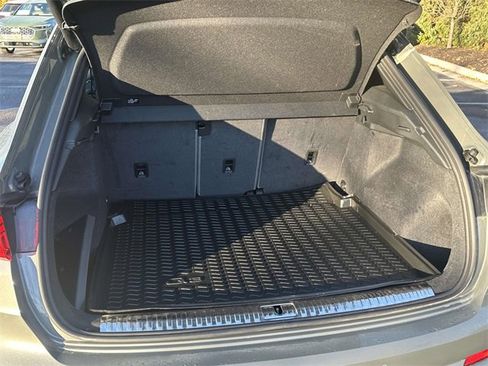 Used 2025 Audi Q3 2.0T Premium w/ Convenience Package image 14