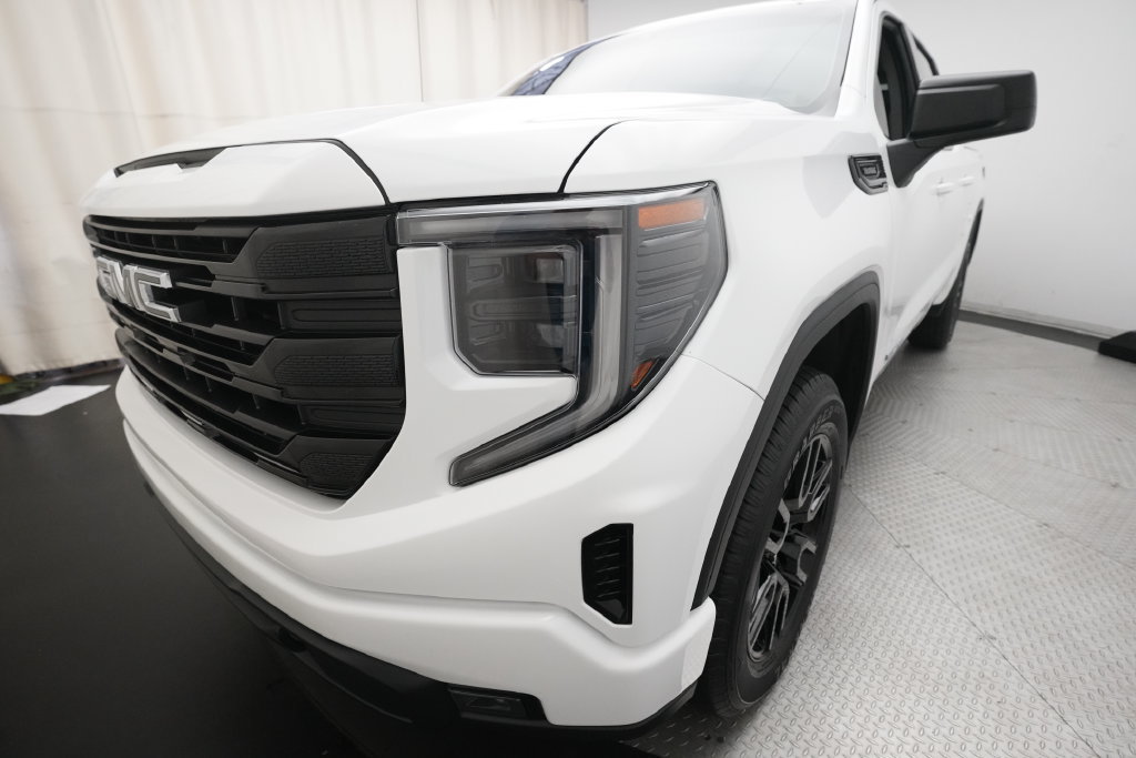 Certified 2026 GMC Sierra 1500 Elevation AWD/4WD image 22