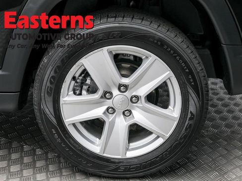 Used 2022 Jeep Compass Latitude w/ Sun and Sound Group image 8