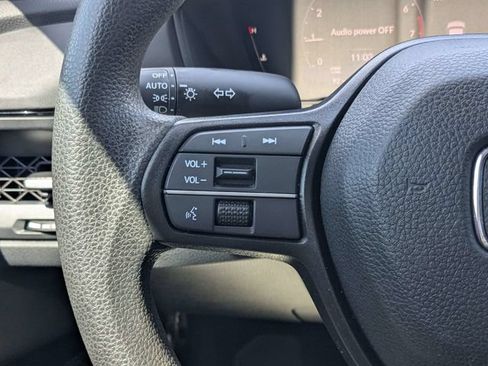 Used 2024 Honda Accord EX image 21