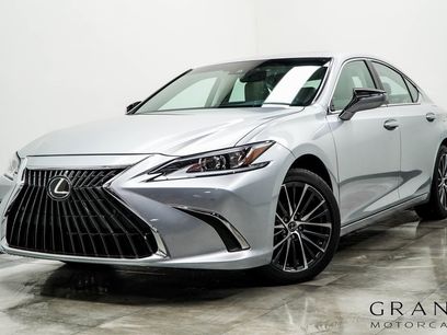 Used 2024 Lexus ES 350 w/ Premium Package