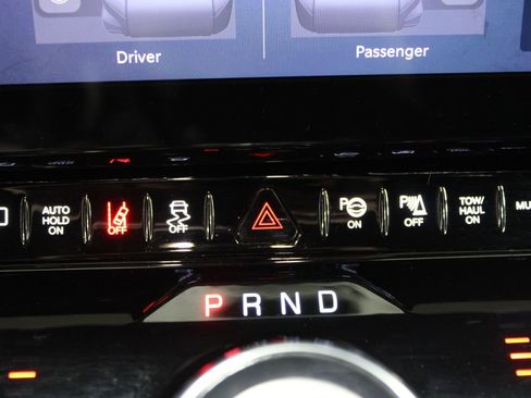 Used 2023 Jeep Grand Wagoneer 4WD image 59