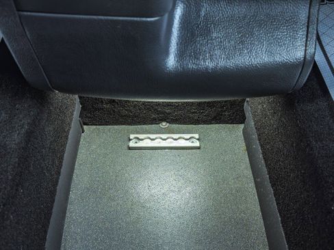 Used 2024 Toyota Sienna LE image 28