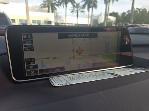 Used 2018 Lexus RX 350 AWD w/ Luxury Package image 17