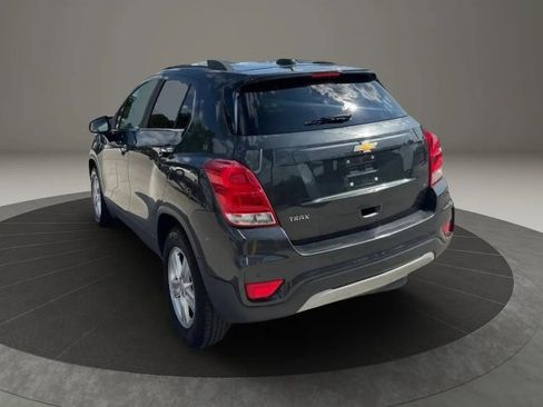 Used 2018 Chevrolet Trax LT w/ Driver Confidence Package FWD image 7
