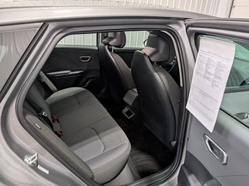 Used 2025 Kia K4 FWD image 25
