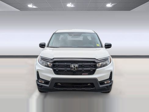 Used 2025 Honda Ridgeline Sport image 6