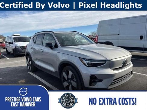 Used 2023 Volvo XC40 Recharge Ultimate image 1