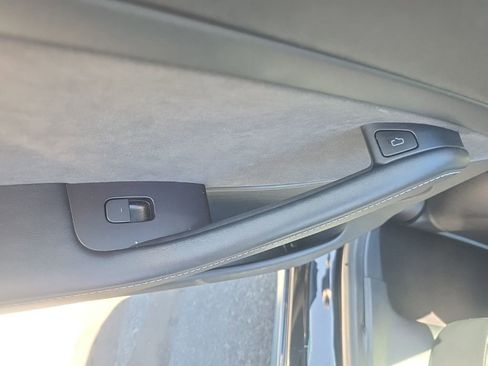 Used 2022 Tesla Model 3 Long Range AWD/4WD image 20