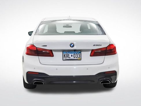 Used 2019 BMW 530i xDrive w/ M Sport Package AWD/4WD image 4