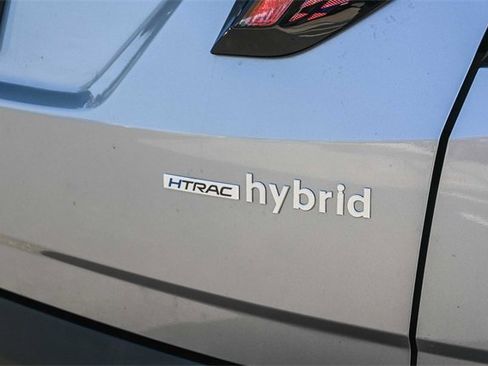 Used 2026 Hyundai Tucson Limited image 9